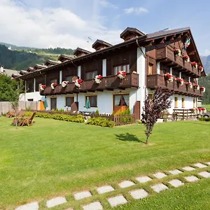 Aparthotel Stelle Di Neve